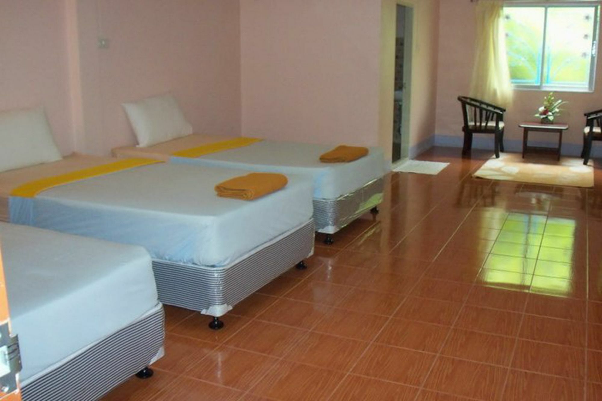 D'S Corner & Guesthouse Phuket Exterior photo